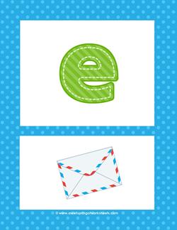 alphabet poster - lowercase e