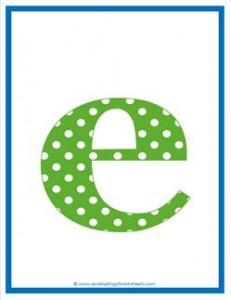 polka dot letters - lowercase e