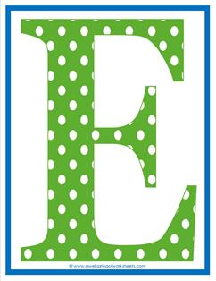 polka dot letters - uppercase E